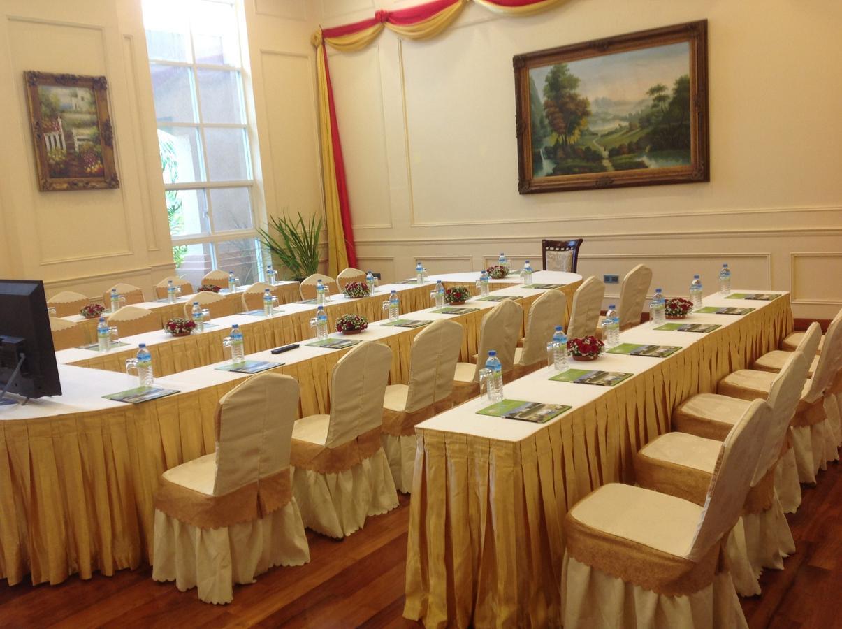 The Hotel Grand Ace Naypyidaw Bagian luar foto